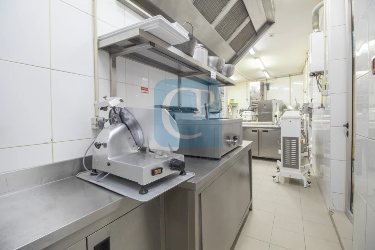 Loja para Trespasse em Matosinhos e Leça da Palmeira Foto 5