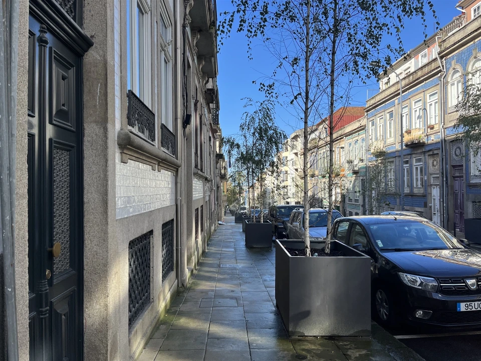 Apartamento T0 para Venda em Cedofeita, Santo Ildefonso, Sé, Miragaia, São Nicolau e Vitória Foto 3
