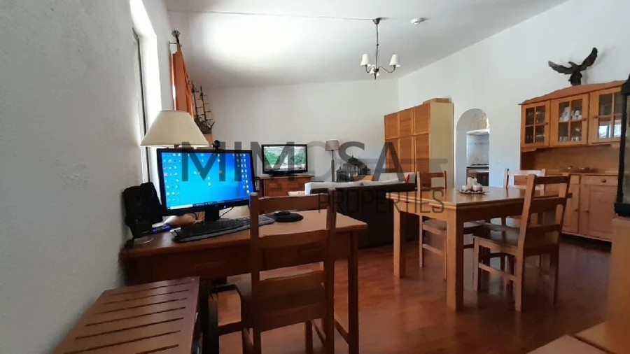 Moradia T2 para Venda em Bensafrim e Barão de São João Foto 9
