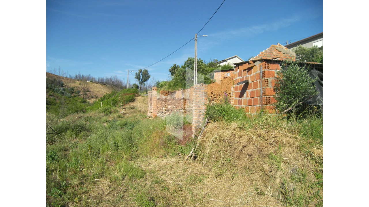 Terreno para Venda em Dardavaz Foto 7