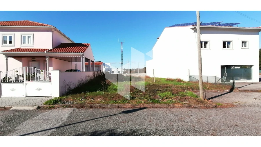 Terreno para Venda em Santa Comba Dão e Couto do Mosteiro Foto 3