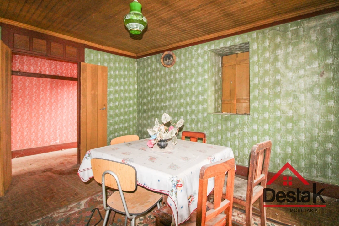 Moradia T3 para Venda em Pindelo dos Milagres Foto 10