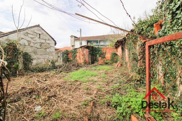 Moradia T3 para Venda em Pindelo dos Milagres Foto 25