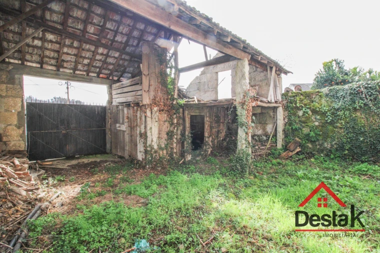 Moradia T3 para Venda em Pindelo dos Milagres Foto 20