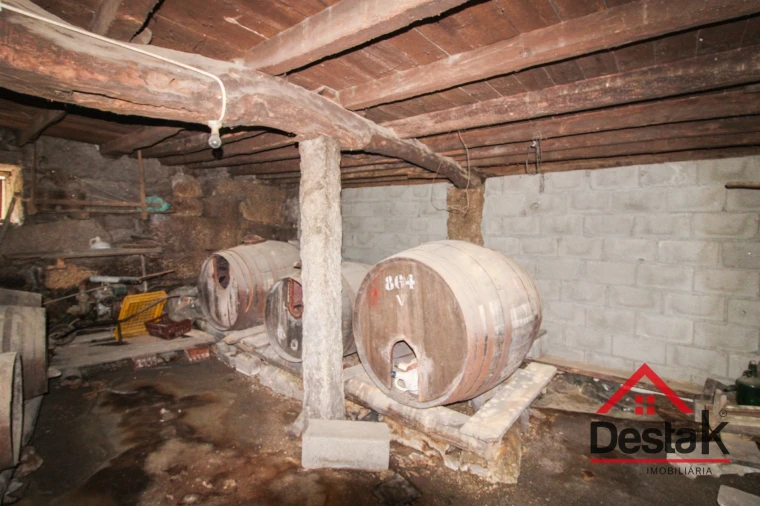 Moradia T3 para Venda em Pindelo dos Milagres Foto 16