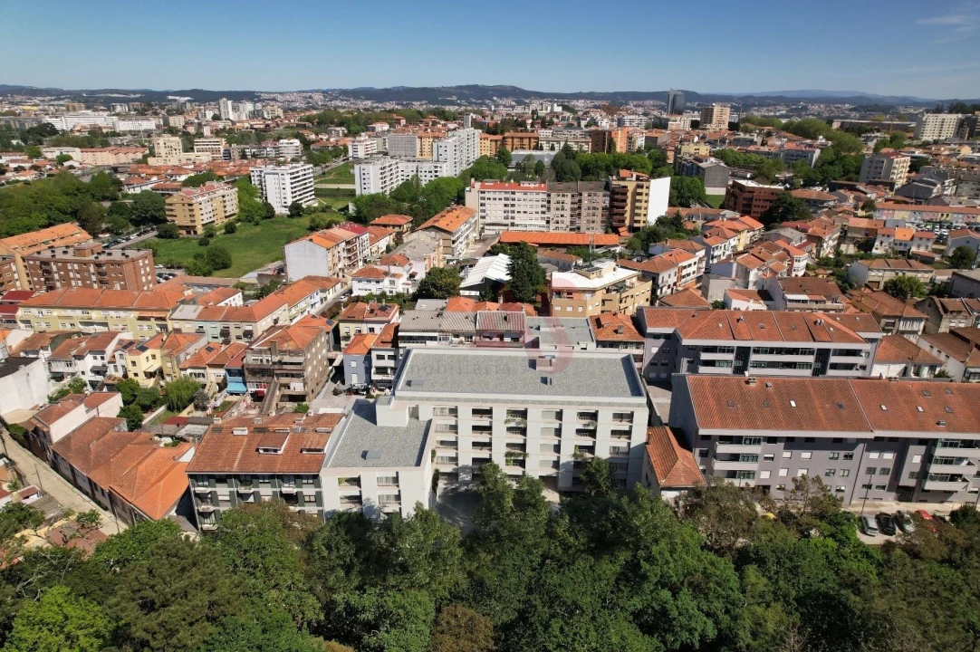 Apartamento T2 para Venda em Paranhos Foto 8