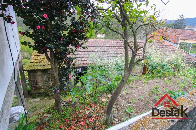 Moradia T2 para Venda em Valadares Foto 27