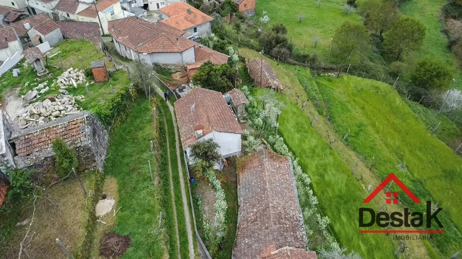 Moradia T2 para Venda em Valadares Foto 28