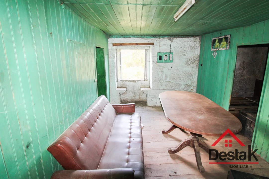 Moradia T2 para Venda em Valadares Foto 14