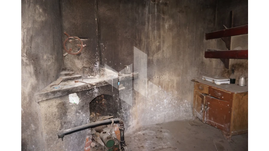 Moradia T2 para Venda em Lajeosa do Dão Foto 13