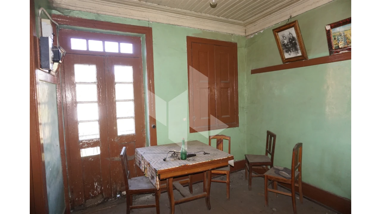 Moradia T2 para Venda em Lajeosa do Dão Foto 3