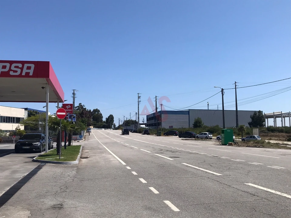 Terreno para Venda em Revinhade Foto 1