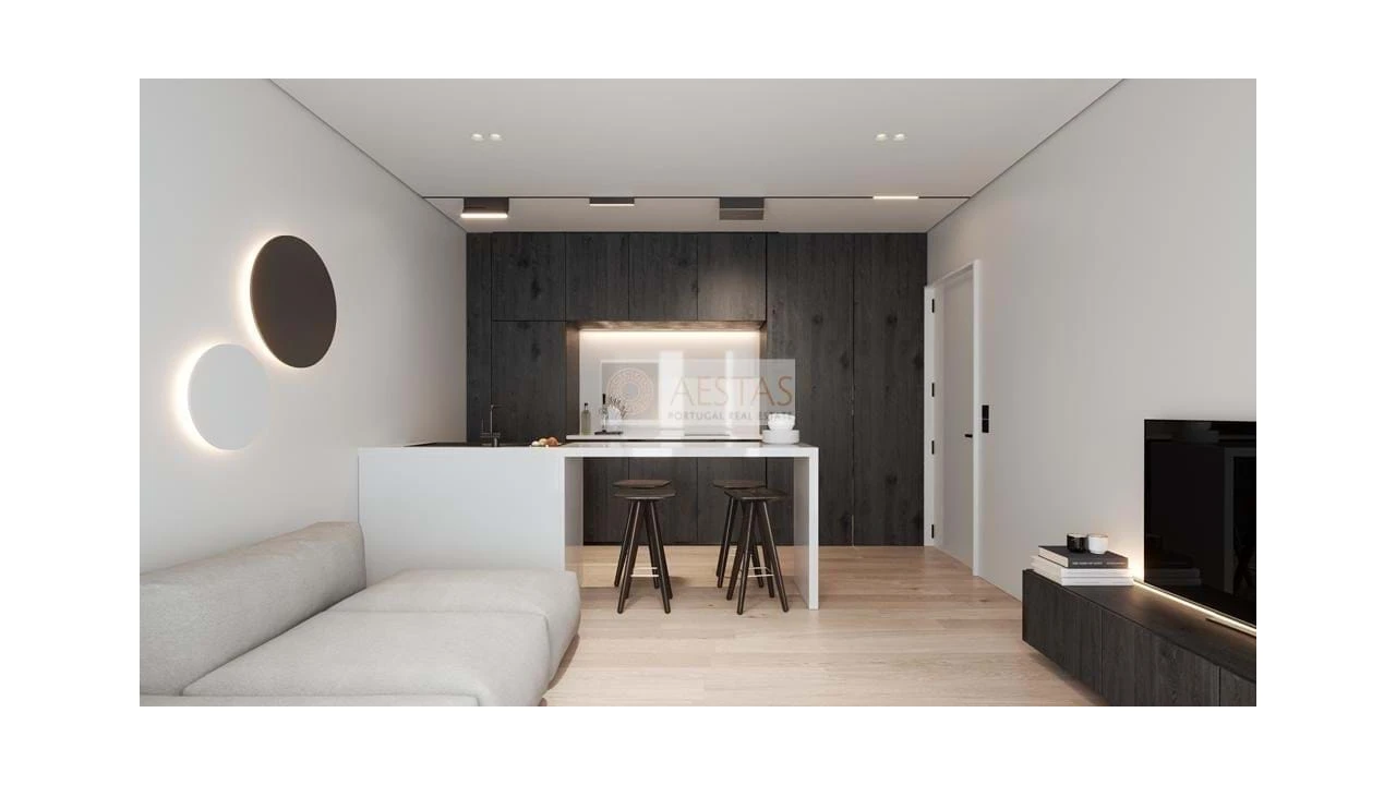 Apartamento T1 para Venda em Cedofeita, Santo Ildefonso, Sé, Miragaia, São Nicolau e Vitória Foto 2