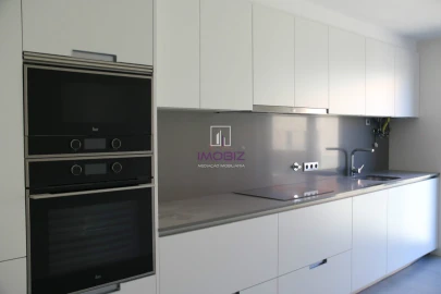 Apartamento T3 para Venda em Glória e Vera Cruz