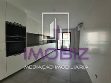Apartamento T3 para Venda em Glória e Vera Cruz