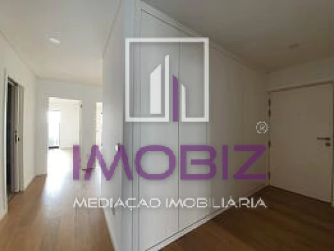 Apartamento T3 para Venda em Glória e Vera Cruz Foto 8