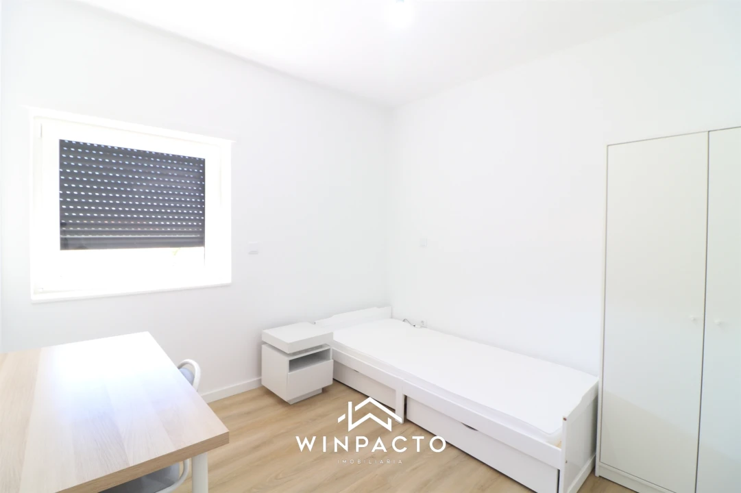 Moradia T2 para Venda em Seia, São Romão e Lapa dos Dinheiros Foto 14