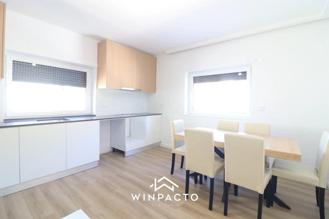 Moradia T2 para Venda em Seia, São Romão e Lapa dos Dinheiros Foto 23