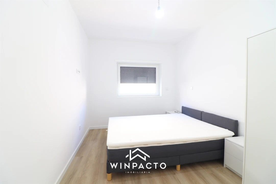 Moradia T2 para Venda em Seia, São Romão e Lapa dos Dinheiros Foto 27