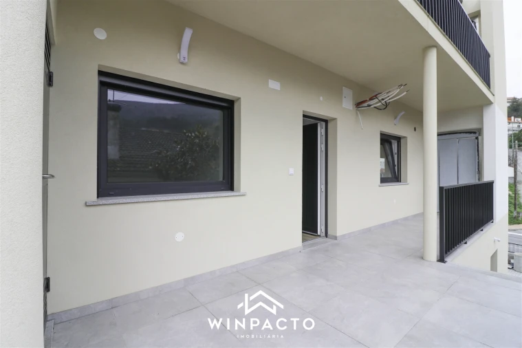 Moradia T2 para Venda em Seia, São Romão e Lapa dos Dinheiros