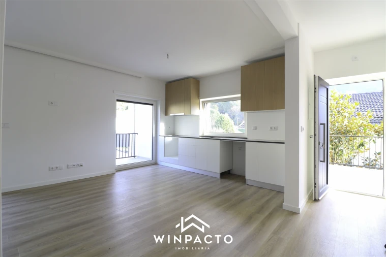 Moradia T2 para Venda em Seia, São Romão e Lapa dos Dinheiros Foto 18