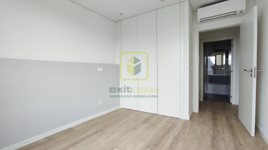 Apartamento T2 para Venda em Esgueira Foto 7