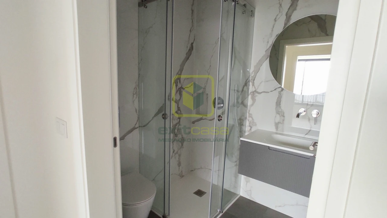 Apartamento T2 para Venda em Esgueira Foto 5