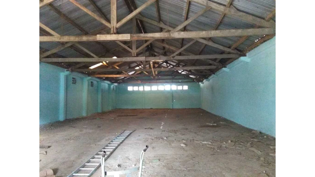 Armazém para Venda em Algueirão-Mem Martins Foto 2