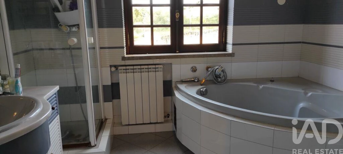 Moradia T5 para Venda em Sesimbra (Castelo) Foto 19