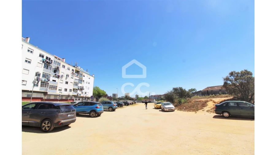 Terreno para Venda em Seixal Foto 14