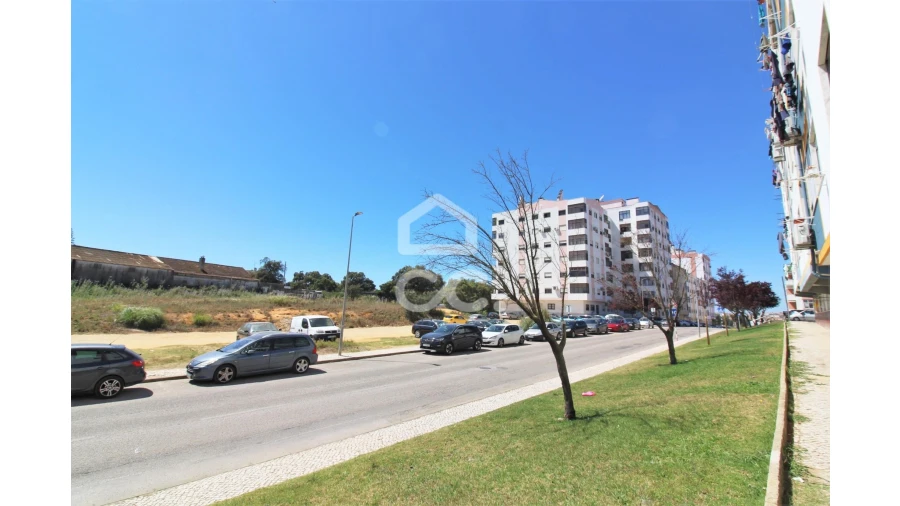 Terreno para Venda em Seixal Foto 12