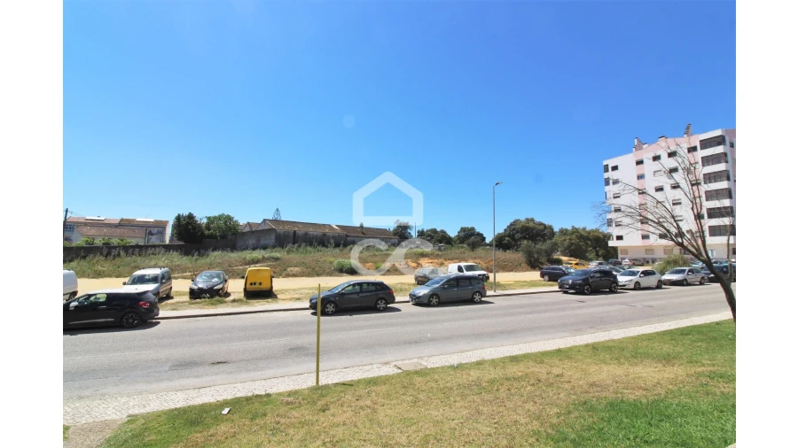 Terreno para Venda em Seixal Foto 10