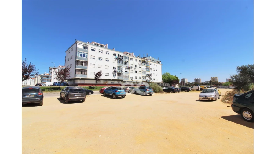 Terreno para Venda em Seixal Foto 13