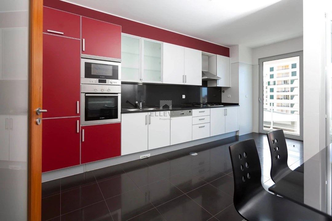 Apartamento T3 para Venda em São Martinho Foto 4