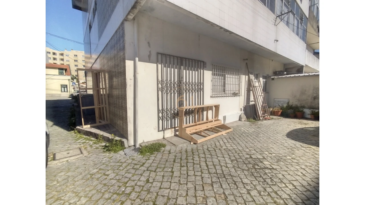 Prédio para Venda em Aguas Santas Foto 12