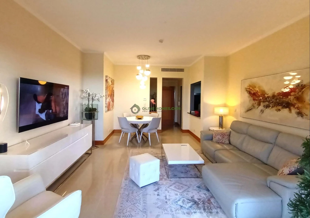 Apartamento T3 para Venda em Quarteira Foto 5