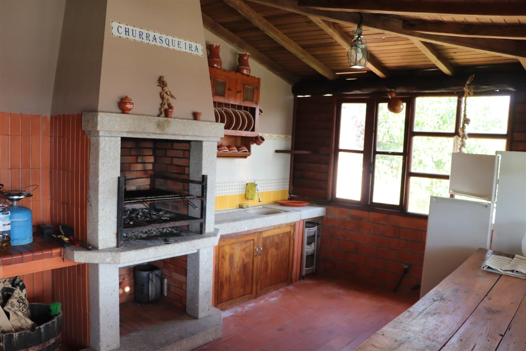 Moradia T5 para Venda em Raimonda Foto 52