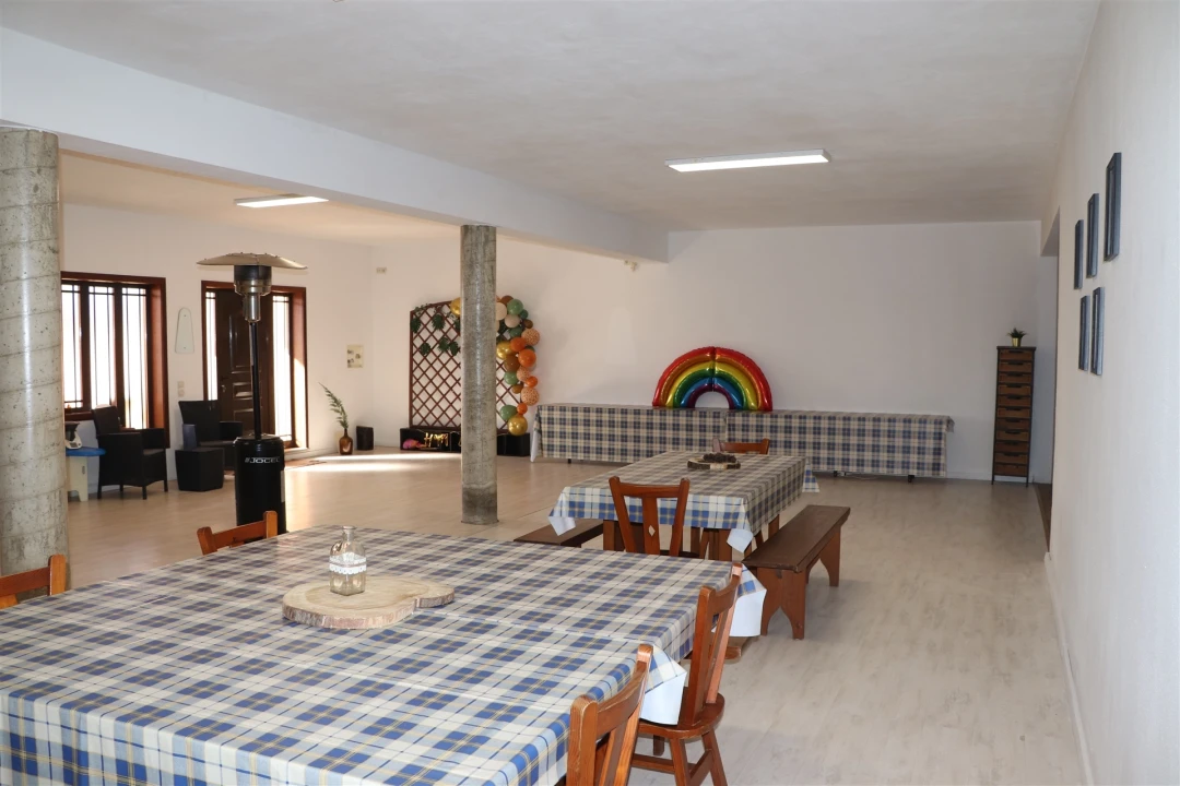 Moradia T5 para Venda em Raimonda Foto 40