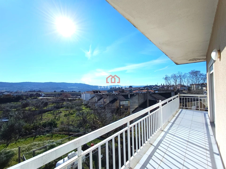 Apartamento T3 para Venda em Insua Foto 10