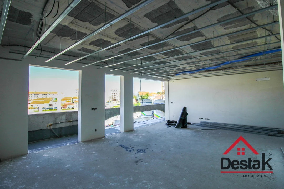 Apartamento T2 para Venda em Esgueira Foto 4