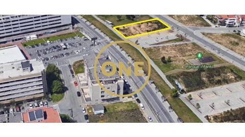 Terreno para Venda em Cidade da Maia