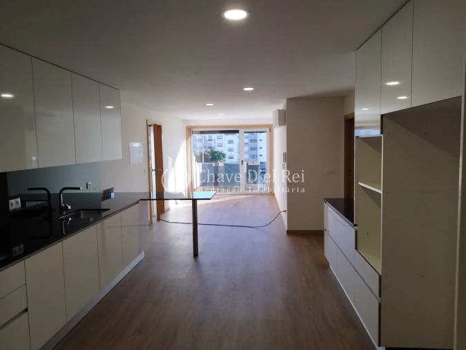 Apartamento T2 para Venda em Viseu Foto 11