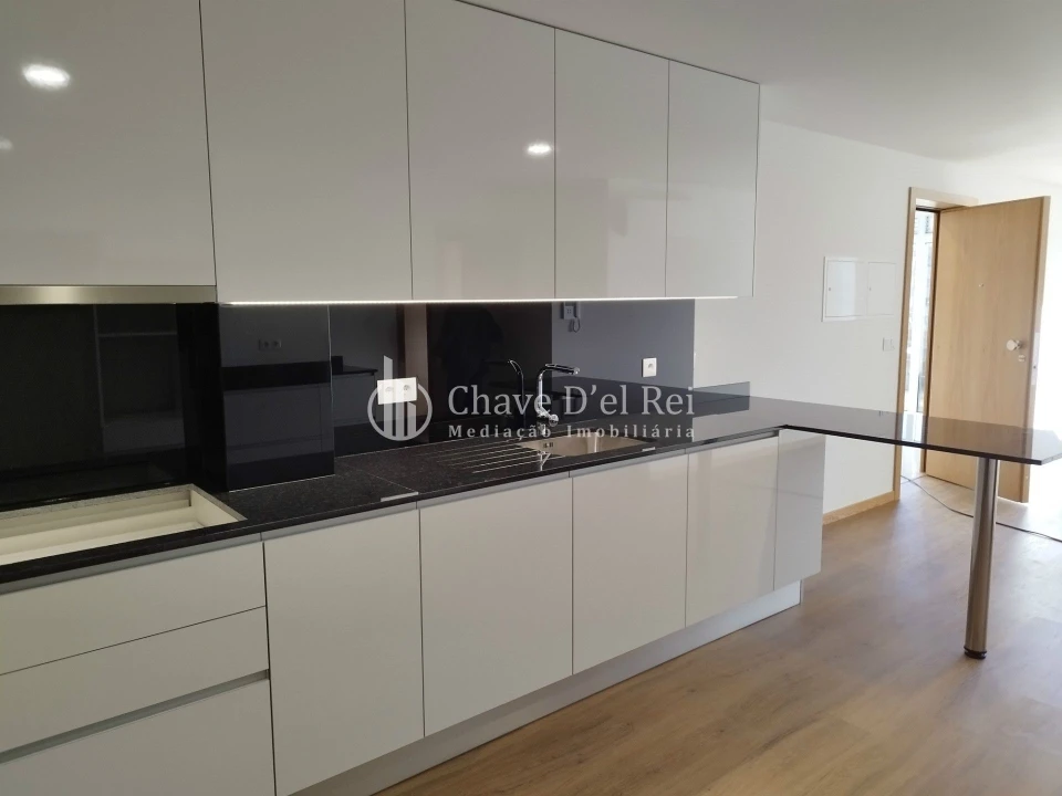 Apartamento T2 para Venda em Viseu Foto 1