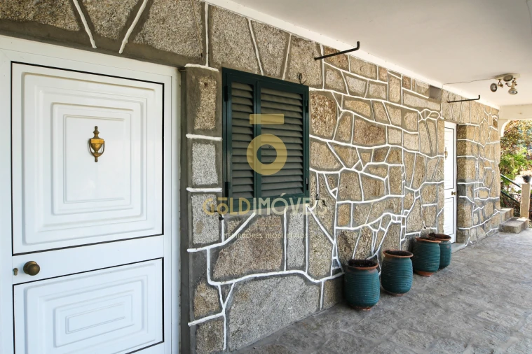 Moradia T0 para Venda em Alpendorada, Várzea e Torrão Foto 5