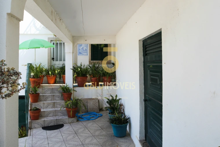 Moradia T0 para Venda em Alpendorada, Várzea e Torrão Foto 20