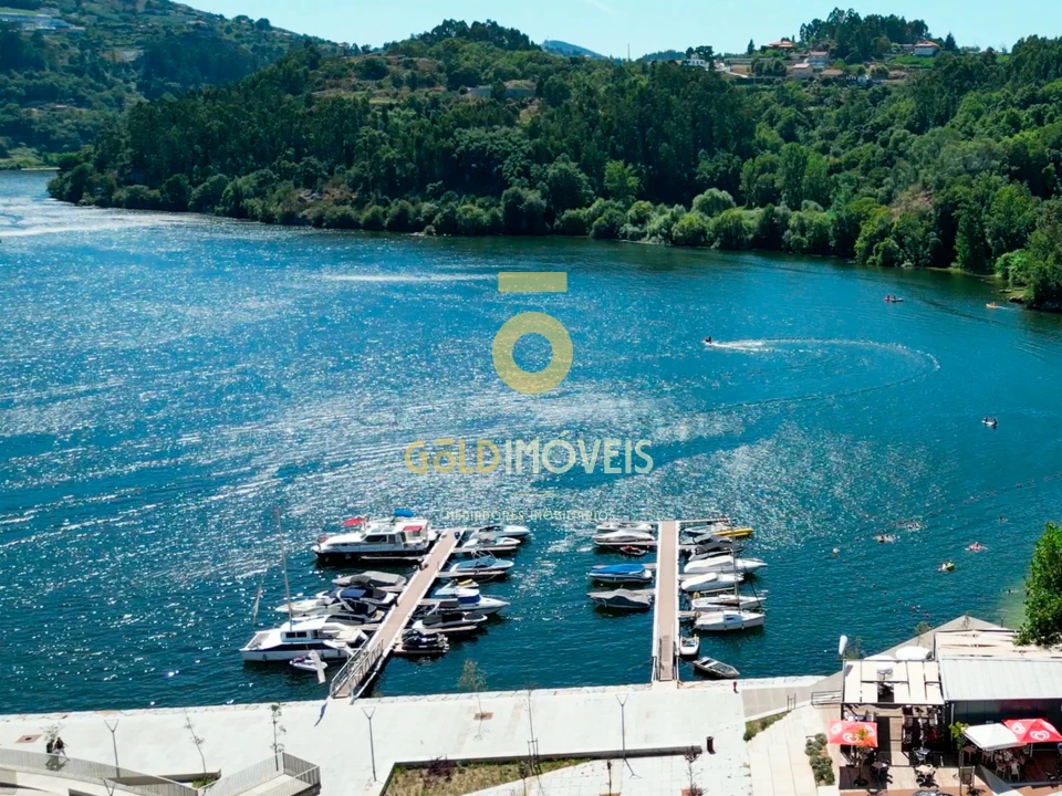 Moradia T0 para Venda em Alpendorada, Várzea e Torrão Foto 32