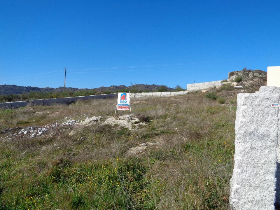 Terreno para Venda em Belmonte e Colmeal da Torre Foto 6