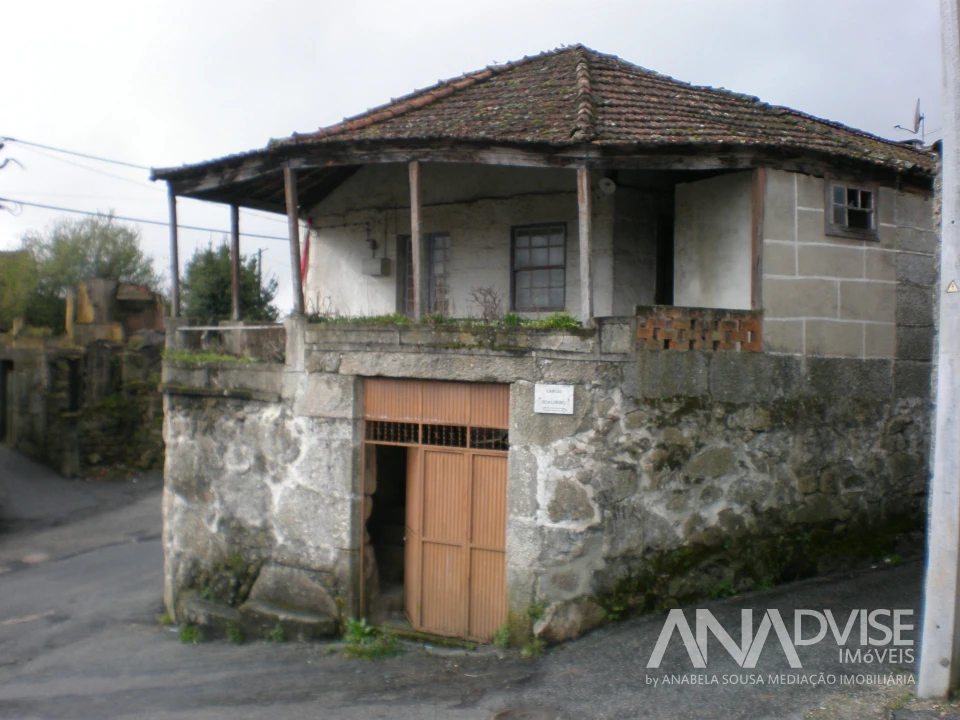 Moradia T3 para Venda em São João de Lourosa Foto 11