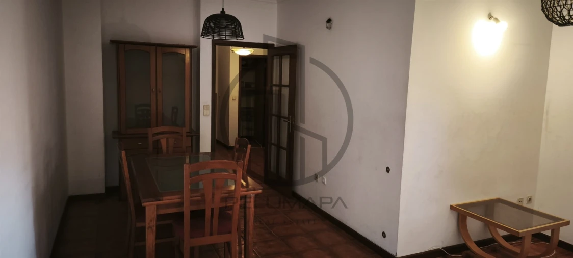 Apartamento T2 para Arrendamento em Braga (Maximinos, Sé e Cividade) Foto 3