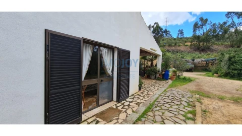 Quinta T3 para Venda em Silves